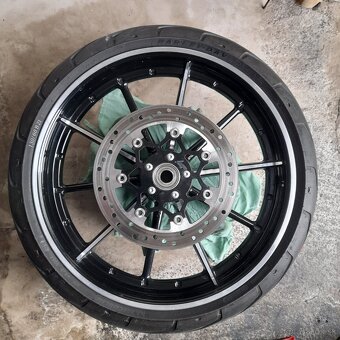 HARLEY DAVIDSON® BREAKOUT FXSB - 2