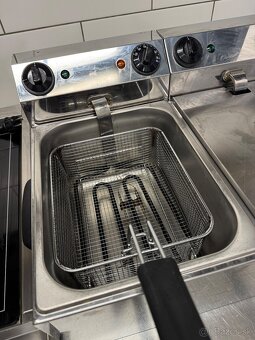 Stolová elektrická fritéza - 2