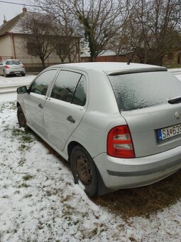 Lacno  Rozpredam škodu Fabia 1 - 2