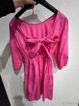 Dámske ružové šaty - 2