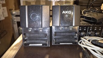 AKG - 2