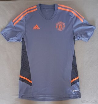 Predam tricko Manchester United - 2