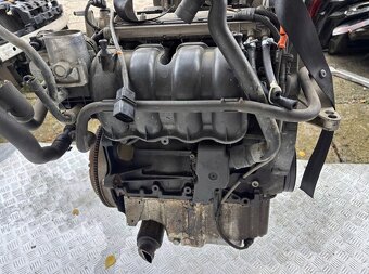 KOMPLET MOTOR AZD 1.6 VW GOLF 4 IV - 2