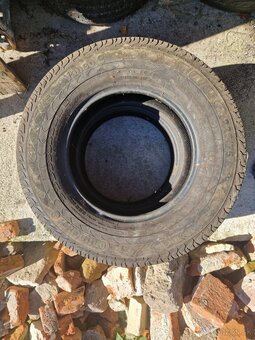 Continental Vanco 225/75/R16c - 2