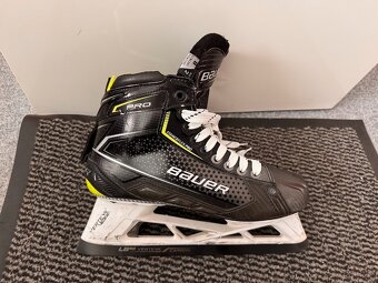 BRANKÁŘSKÉ BRUSLE BAUER PRO, VEL. 43/8 FIT2 NOVÉ NOŽE - 2