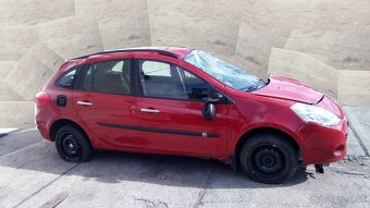 Predám náhradné diely na Renault Clio 3 1,2 benzín - 2