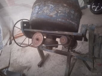 Miešačka 380V 5 furikov - 2
