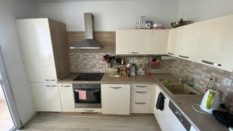 3izb. byt na začiatku Petržalky na prenájom - 2