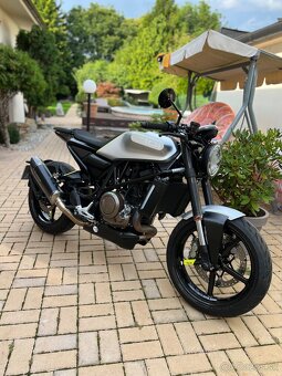 VITPILEN 701 - 2
