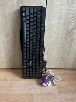 mechanická klávesnica Yenkee + USB myš - 2
