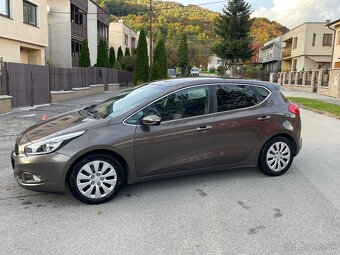 KIA Ceed 1.6 GDI - 2