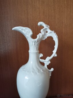 Porcelánová váza - 2