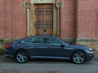 VW ARTEON R-LINE MOD 2018 1.MAJ MATRIX VIRTUAL KEYLESS TAŽNÉ - 2