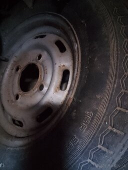 Skoda 120 100 atd. pneumatiky s diskami - 2