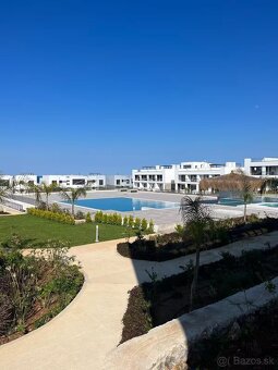 Slnečný apartmán v eko-wellness resorte na Cypre - 2