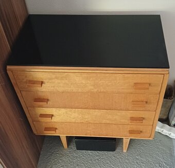 Nočny stolik Mezulanik - 2