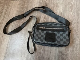 Pánska taška cez plece, úplne nová - 2