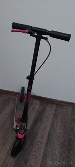 Dievčenská kolobežka - 2