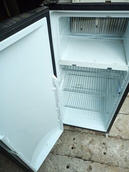 chladnicka 12v 220v plyn - 2