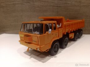 Tatra 813 8x8 S1. 1/43 1:43 - 2
