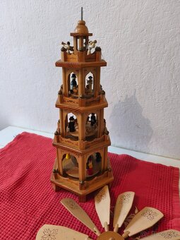 Vianočný kolotoč - 2