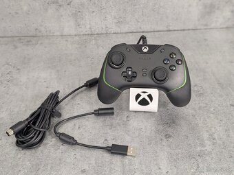 Razer Wolverine V2 for Xbox - 2