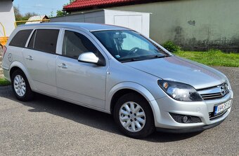 Predám Opel Astra h 2012 - 2