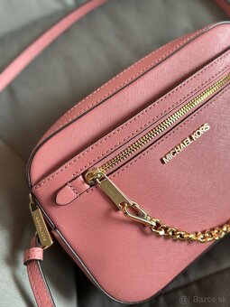 Michael Kors ruzova kabelka - 2