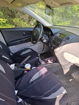 Kia ceed sw 1.6 benzin - 2