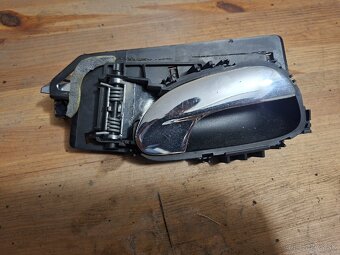 Vnútorné kľučky Peugeot 307 – 9643604477 / 9643604577 - 2