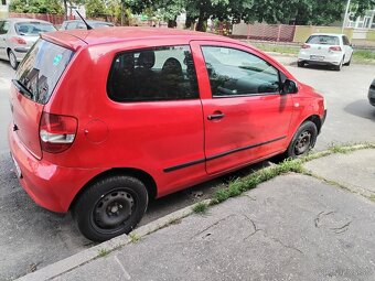 Volkswagen fox - 2