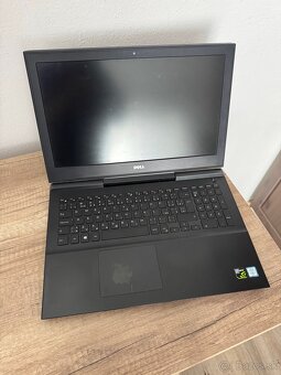 Predám Dell Inspiron 7566 - 2