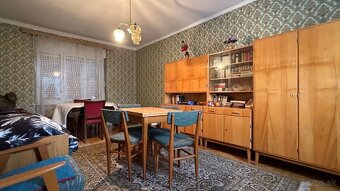 MAĎARSKO - ENCS SUPER DVOJGENERAČNÝ DOM S ROZLOHOU 120 M2 + - 2