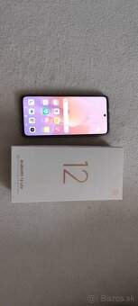 Predam mobil Xiaomi 12 Lite - 2