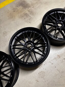 Predam Cierne Disky DOTZ 5x112 R20 - 2
