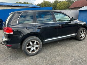 VW Touareg 4.2 V8 - náhradné diely z vozu - 2