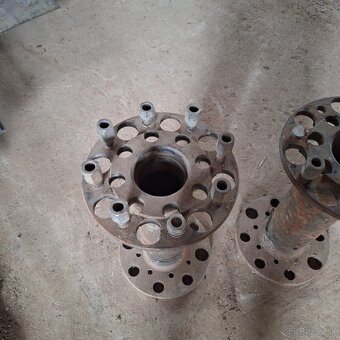 Predám rdvojmontážne konzoly na zetor - 2