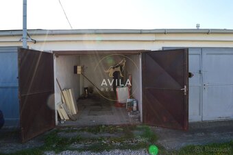 NA PREDAJ: garáž 17m2 - Sereď - 2
