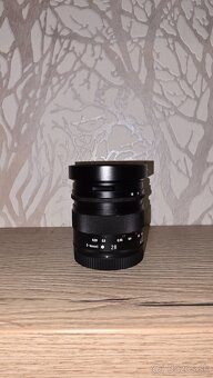 VOIGTLÄNDER 28 mm f/1,5 Nokton Aspherical pre Sony E - 2