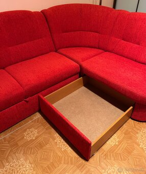 Rohova roztahovacia sedacka - 2