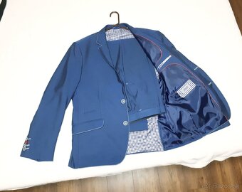 Pánsky modrý slim oblek - 2