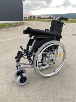 Invalidný vozík značky VITEACARE - 2