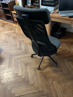 Kancelárska stolička - 2