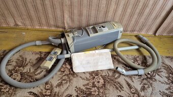 Retro vysávac ETA 418 - 2