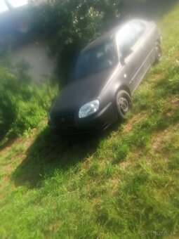 Hyundai accent - 2