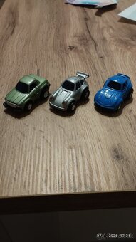 Retro naťahovanie autíčka - 2