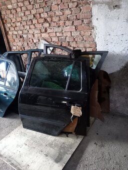 Ľavé zadné dvere Octavia 2 combi - 2
