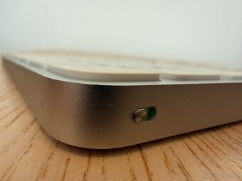 Apple Magic Keyboard - 2