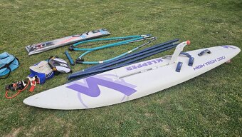 Windsurfova doska s príslušenstvom. - 2