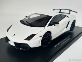 1:18 - Lamborghini Gallardo LP570 (2011) - AUTOart - 1:18 - 2